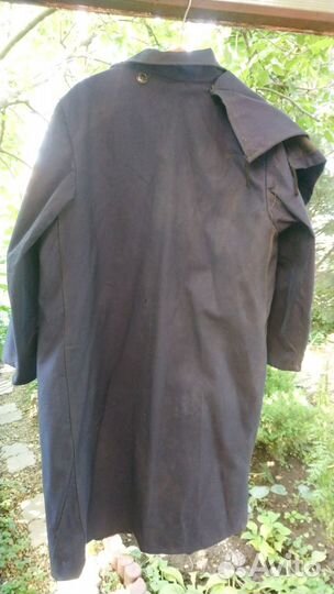 Плащ прорезиненный