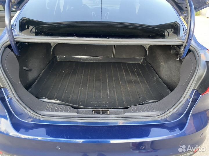 Ford Focus 1.6 МТ, 2011, 136 000 км