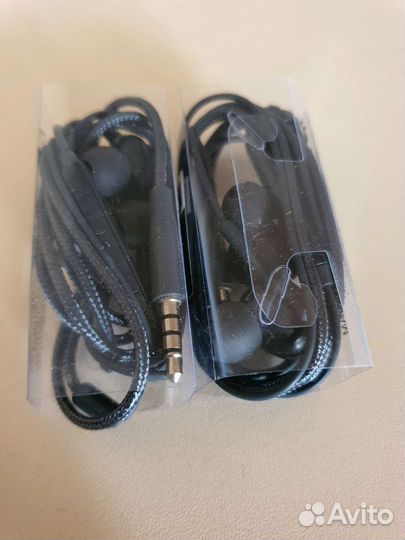 Новые наушники AKG