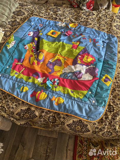 Развивающий коврик