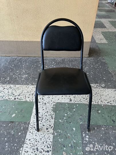 Столы и стулья б/у