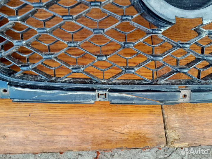 Решетка радиатора Nissan Patrol Y62