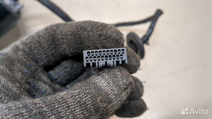 Зеркало боковое левое Volvo S90