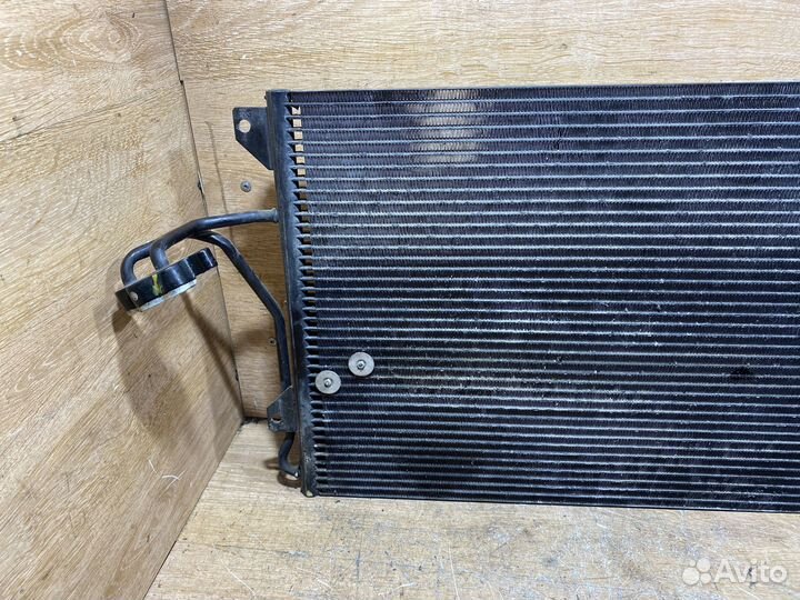 Радиатор кондиционера Volkswagen Touareg 1 128461