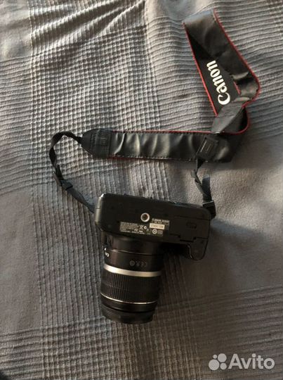 Зеркальный фотоаппарат