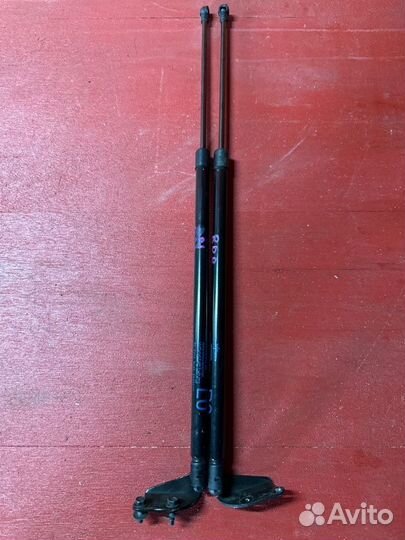 Амортизатор крышки багажника Nissan Note E13