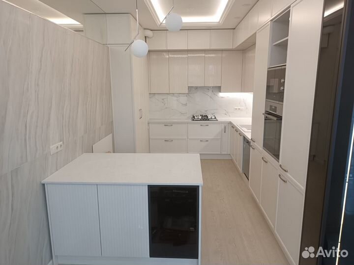 Столешницы из камня (кварцевый агломерат, акрил)