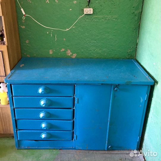 Слесарный верстак металлический