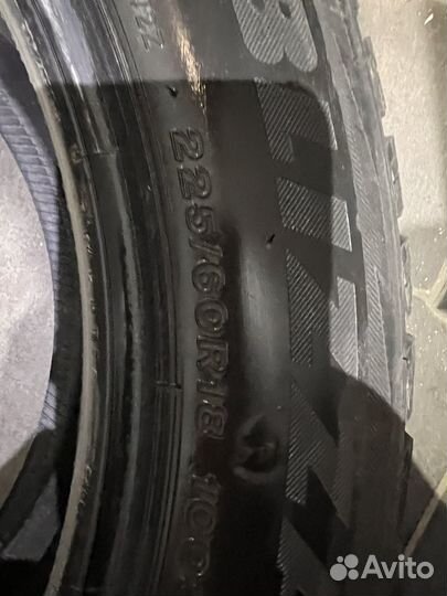 Bridgestone Blizzak DM-V2 225/60 R18