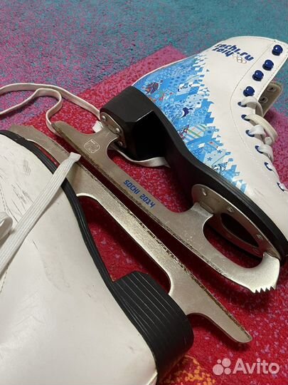 Коньки фигурные 37 размер