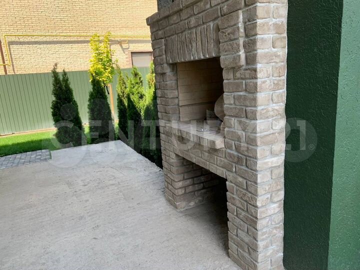 Коттедж 161 м² на участке 4 сот.