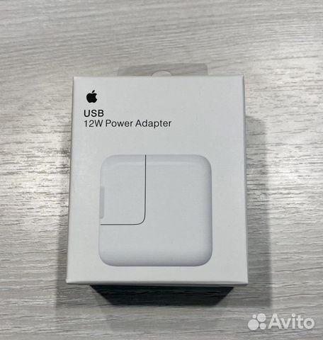 Зарядное устройство USB 2,4А для iPad/iPhone 12W