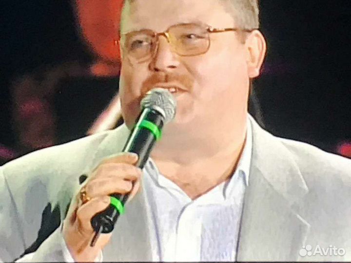 Радиосистема shure uhf