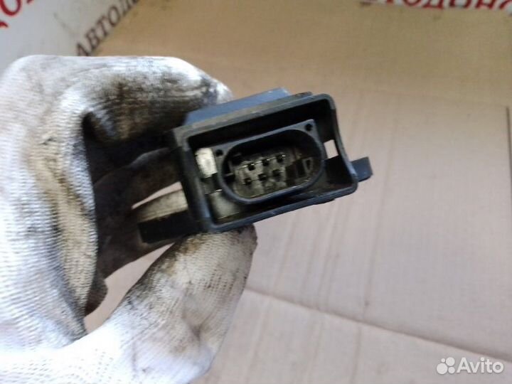 Датчик ускорения Nissan Note E11 2008