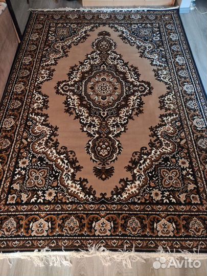 Ковер новый