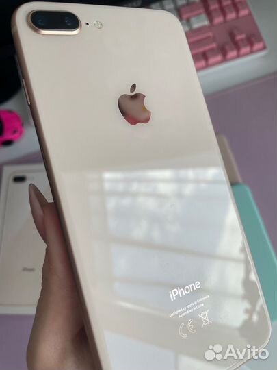 iPhone 8 Plus, 64 ГБ