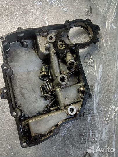 Нижняя крышка двигателя TDM