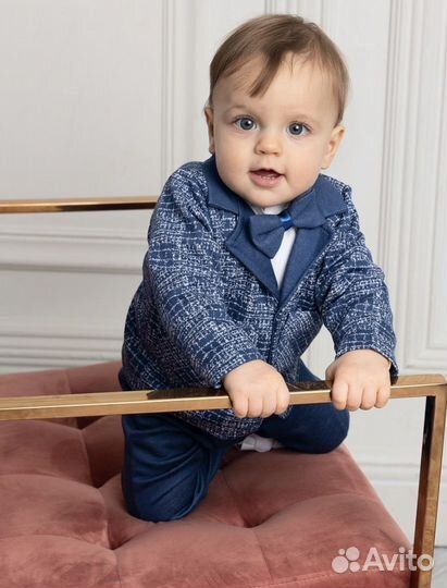 Костюм тройка