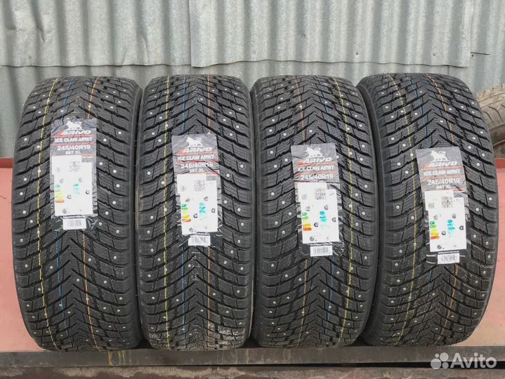Arivo Ice Claw ARW7 245/40 R19 98T
