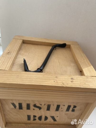Деревянный ящик