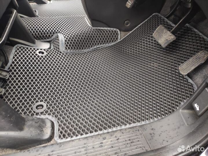 Автоковрики EVA на Honda Freed