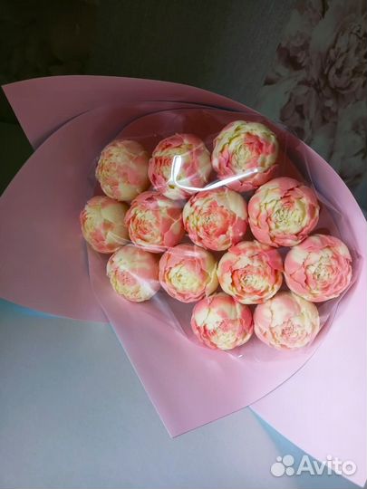 Шоколадные букеты пионы из бельгийского шоколада