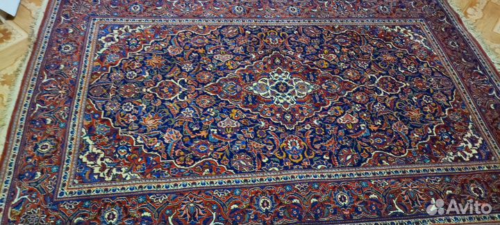 Продам ковёр ручной работы