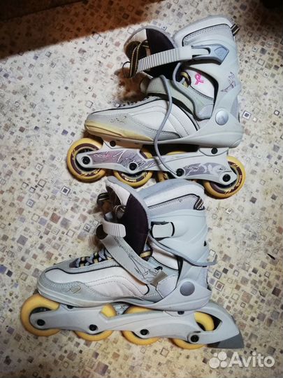 Роликовые коньки