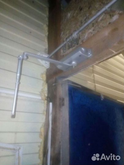 Довочик дверной