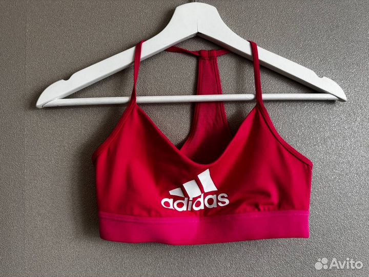 Спортивный топ adidas