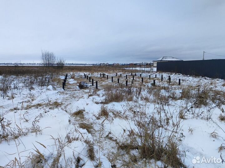 Фундамент для дома из пеноблока / Винтовые сваи