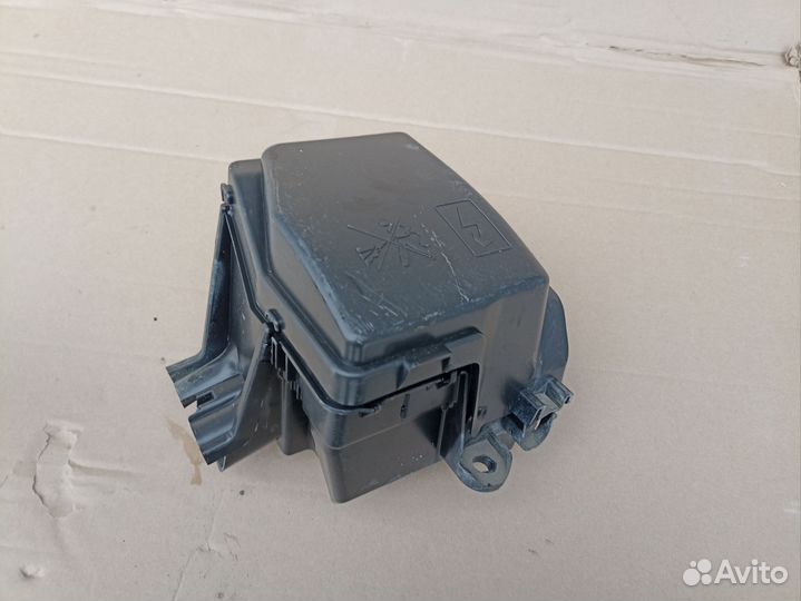 Корпус блока предохранителей LADA Vesta 2020