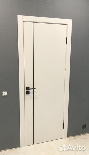 Монтажник межкомнатных дверей