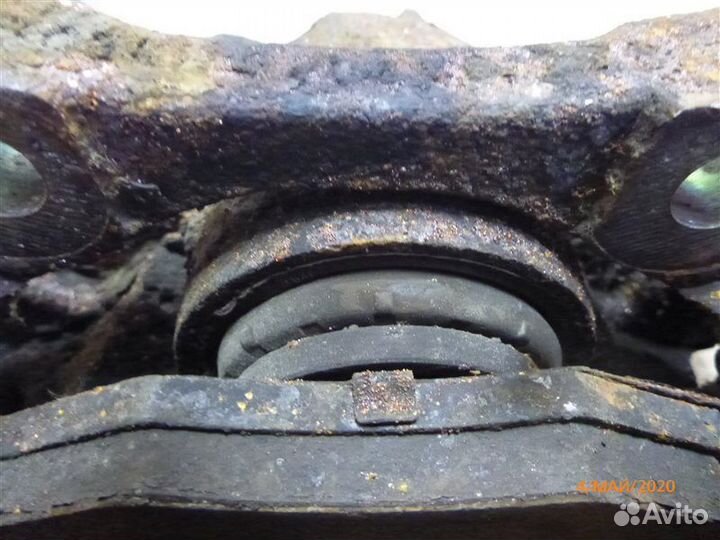 Суппорт передний левый Peugeot 206 2A/C TU3A 2002