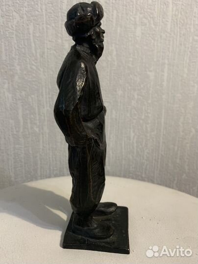 Статуэтка старинная