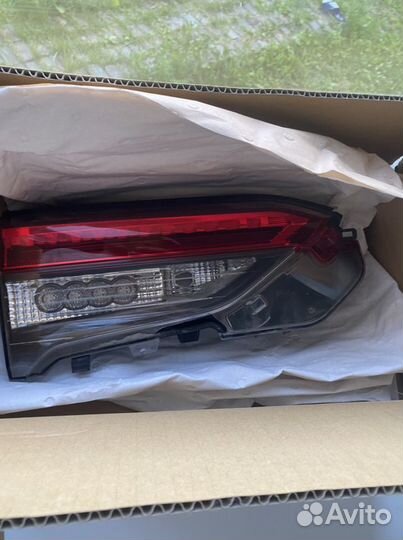 Задний фонарь правый