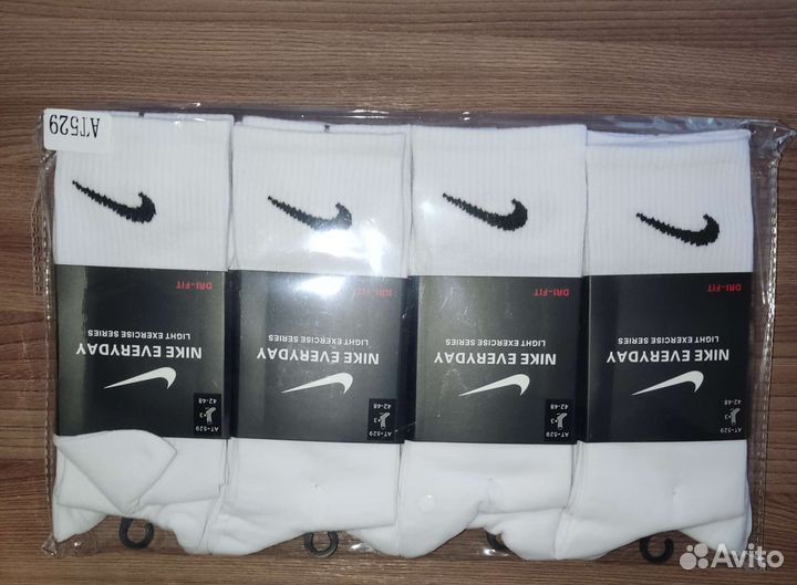 Носки Nike высокие