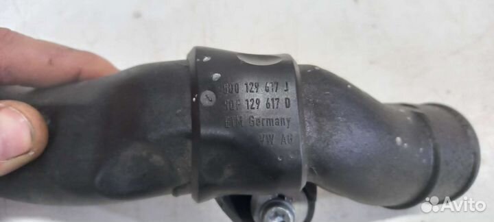 Воздухозаборник 2.0 DFG Volkswagen Tiguan 2