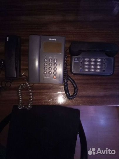 Кнопочный телефон