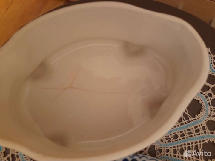 Шкатулка, сахарница, чайная пара