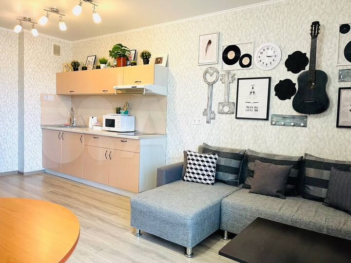 2-к. квартира, 75 м², 5/17 эт.