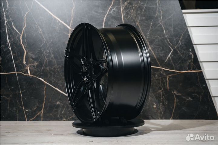 Кованые диски Maserati R21