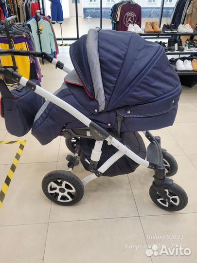 Коляска 2 в 1 adamex