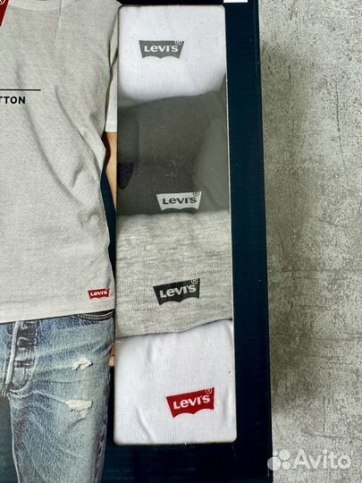 Футболки Levis оригинал (4шт.)