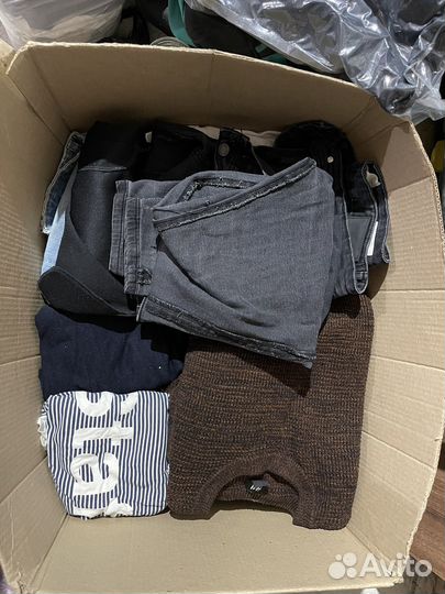Коробка мужских вещей