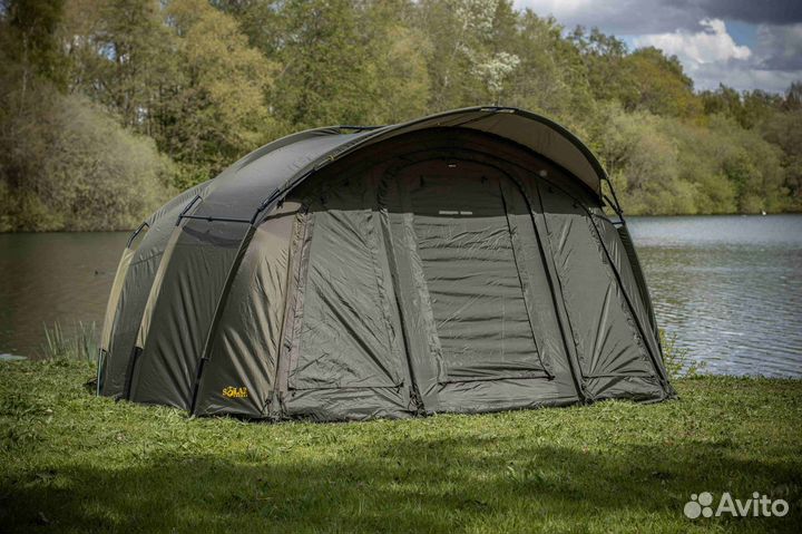Продам палатки Fox и Solar