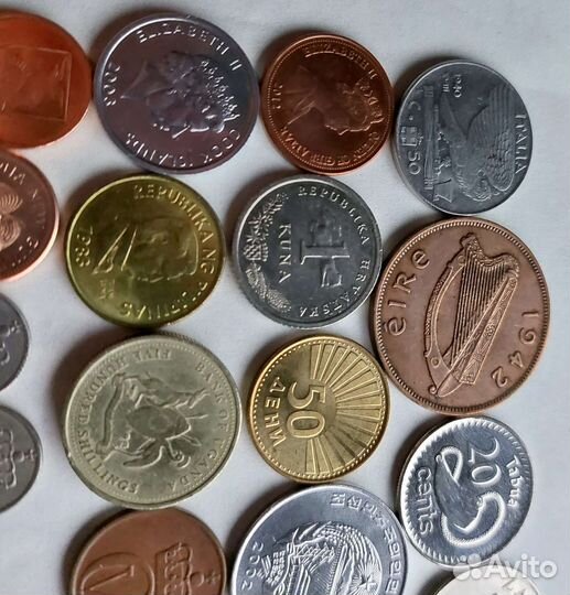 Птицы, монеты