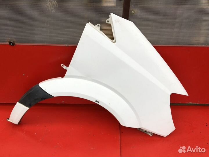 Крыло правое к Mercedes Sprinter 906
