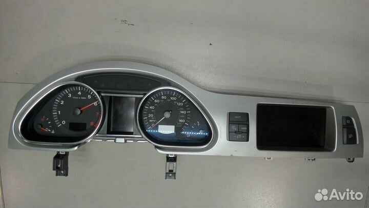 Щиток приборов Audi Q7, 2007