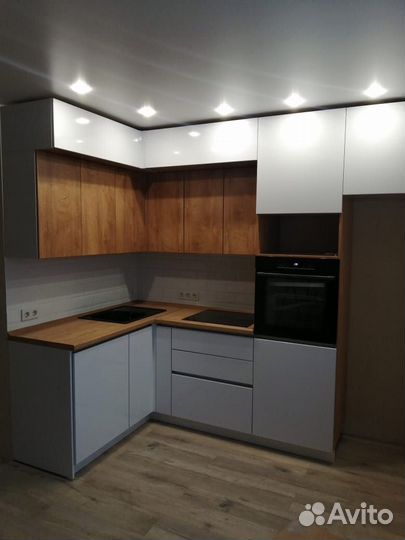 Кухонный гарнитур новый на заказ